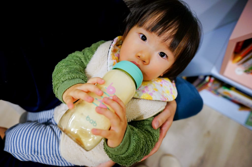 親子育兒｜bab培寶玩想像奶瓶 陪著孩子用想像力一起探索世界！玩想像PPSU奶瓶、TRITAN奶瓶、練習水杯推薦！