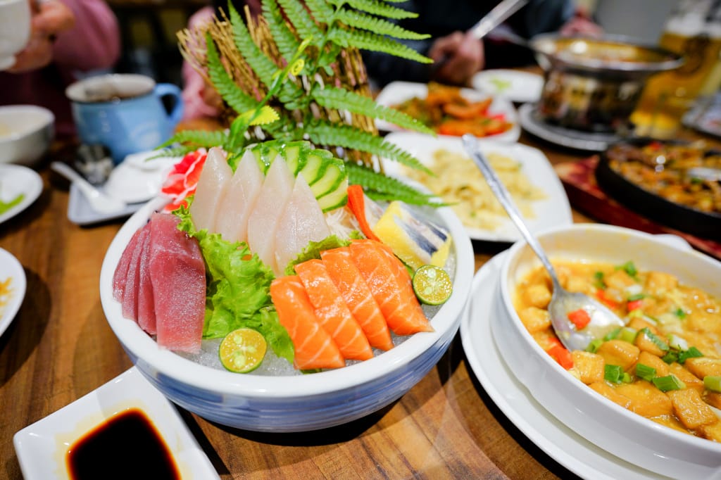 台北食記|港都熱炒(中山旗艦店) 台北優質熱炒、宵夜聚餐好選擇 適合外國人來訪的熱炒店推薦! - 第23張圖 台北食記|港都熱炒(中山旗艦店) 台北優質熱炒、宵夜聚餐好選擇 適合外國人來訪的熱炒店推薦!
