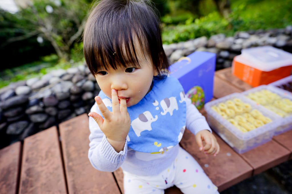 伴手禮|六月初一X幾米聯名彌月禮盒 8結蛋捲 蛋捲界團購冠軍、彌月禮盒推薦!(憑媽媽手冊可申請試吃) - 第16張圖 伴手禮|六月初一X幾米聯名彌月禮盒 8結蛋捲 蛋捲界團購冠軍、彌月禮盒推薦!(憑媽媽手冊可申請試吃)