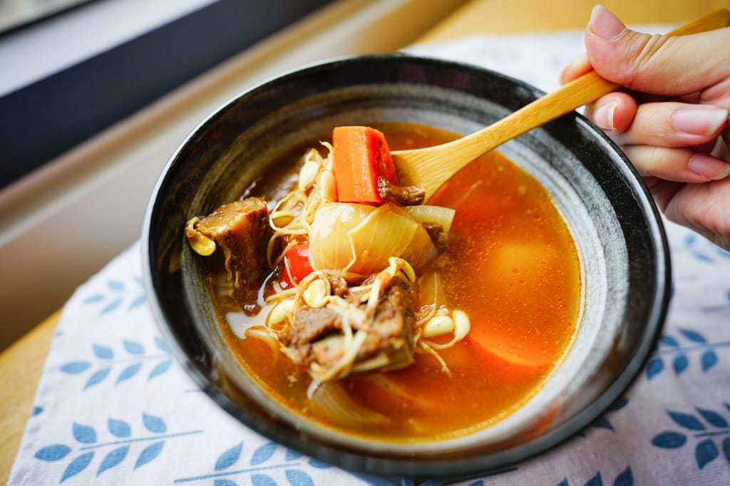 料理｜孕期、產後哺乳養生湯品推薦！【真匯吃購物網站】照料理 媽煮湯-孕期湯品(無味精、無添加物、少油少鹽)