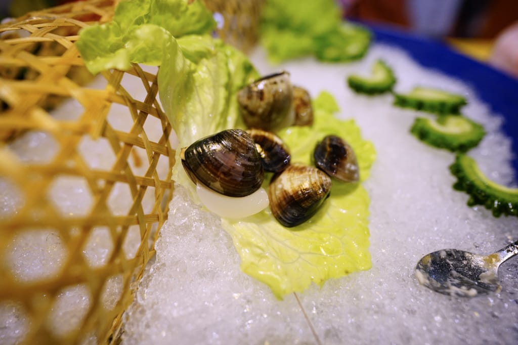 台北食記|東區宵夜新選擇 全台最大火鍋集團排隊宵夜名店 樂多多集團旗下肉多多火鍋插旗台北東區(大安大安店) 華麗海鮮+浮誇肉蛋糕+龍王麻辣湯推薦! - 第27張圖 台北食記|東區宵夜新選擇 全台最大火鍋集團排隊宵夜名店 樂多多集團旗下肉多多火鍋插旗台北東區(大安大安店) 華麗海鮮+浮誇肉蛋糕+龍王麻辣湯推薦!