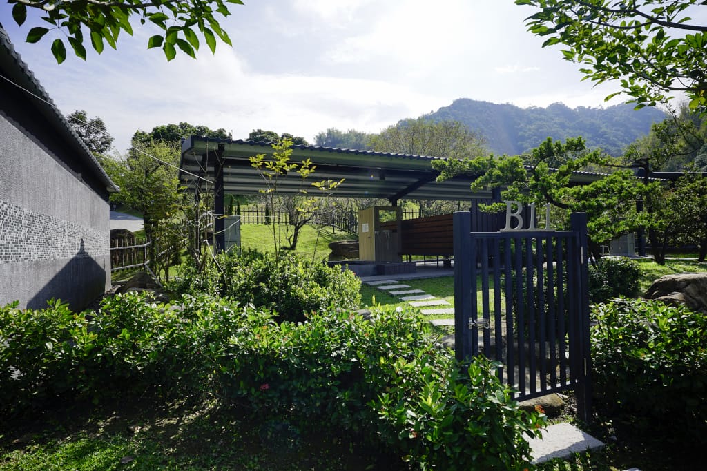 旅遊住宿｜台南 龜丹六二溫泉山房 獨立湯屋/大眾池 午餐火鍋很優秀，台南溫泉泡湯推薦！ - 奇奇一起玩樂趣