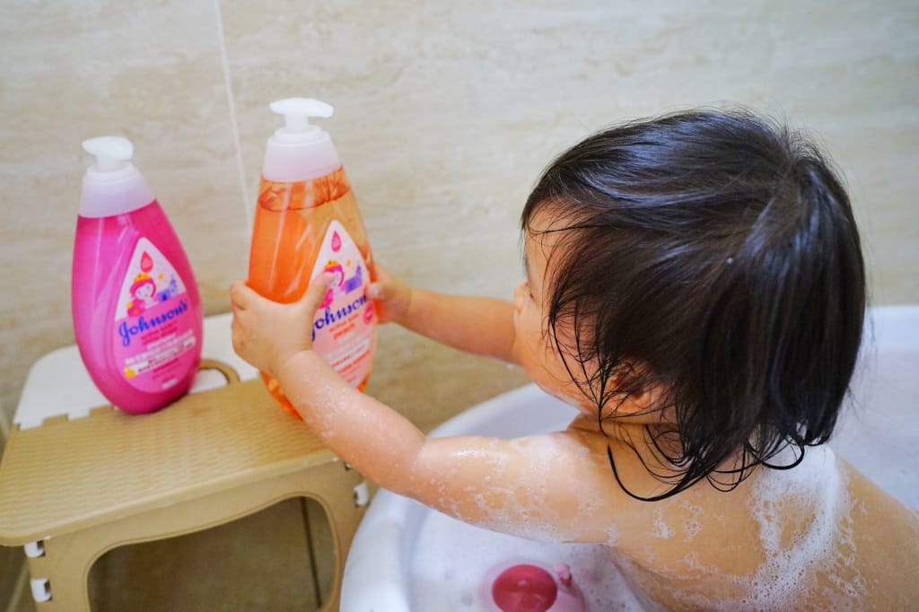 親子育兒|嬰兒沐浴乳、洗髮精推薦! Jbaby嬌生嬰兒公主沐浴露,給寶貝溫和的清潔魔法~(加入嬌生嬰兒會員,簡單集點換正貨) - 第9張圖 親子育兒|嬰兒沐浴乳、洗髮精推薦! Jbaby嬌生嬰兒公主沐浴露,給寶貝溫和的清潔魔法~(加入嬌生嬰兒會員,簡單集點換正貨)