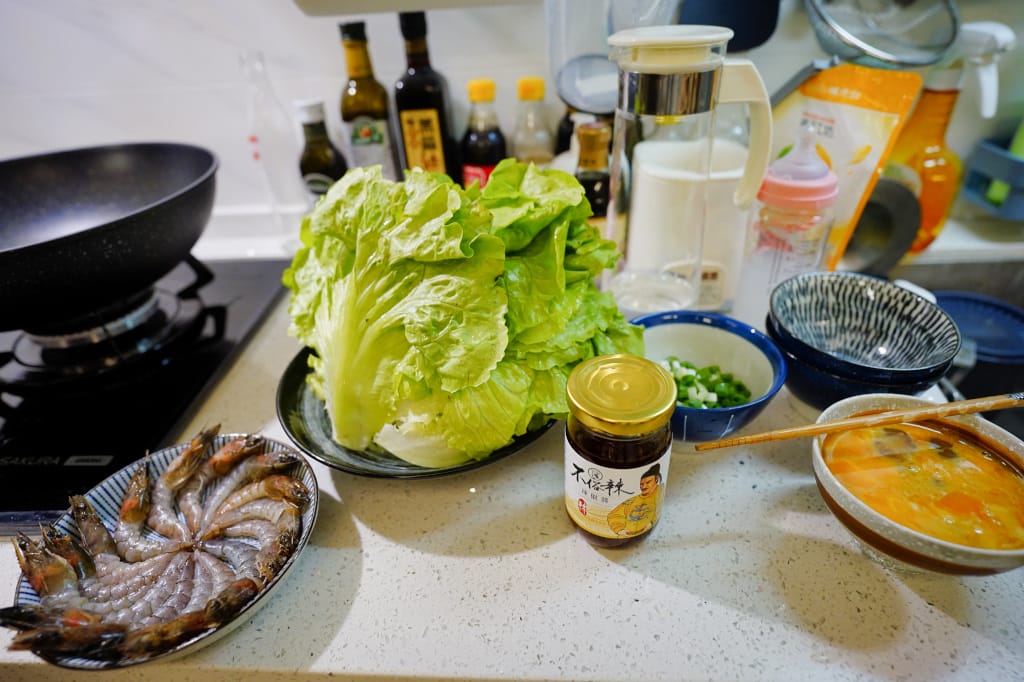 料理|麻辣醬伴手禮推薦!【美味大師】不俗辣辛饗嗜成禮盒 (辣椒醬+麻辣鍋底醬) 辣味鮮蝦蛋炒飯+牛肉麻辣燙 食譜分享~ - 第9張圖 料理|麻辣醬伴手禮推薦!【美味大師】不俗辣辛饗嗜成禮盒 (辣椒醬+麻辣鍋底醬) 辣味鮮蝦蛋炒飯+牛肉麻辣燙 食譜分享~
