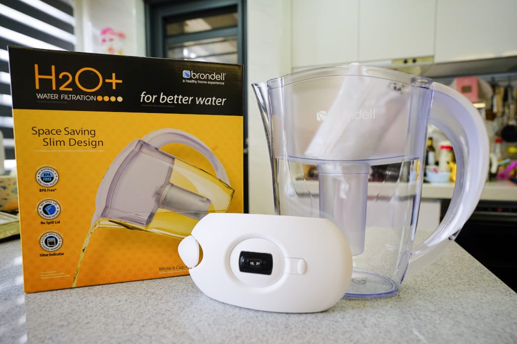 生活用品｜Brondell 美國邦特爾純淨濾水壺 首創4階長效型濾蕊 - 奇奇一起玩樂趣