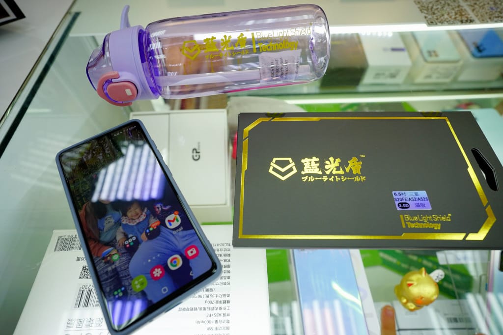 手機周邊|桃園金馬講數位(慈文店)藍光盾特約門市貼膜推薦(2022母親節活動)-Samsung S20FE藍光盾保護貼 抗藍光專利SGS! - 第24張圖 手機周邊|桃園金馬講數位(慈文店)藍光盾特約門市貼膜推薦(2022母親節活動)-Samsung S20FE藍光盾保護貼 抗藍光專利SGS!
