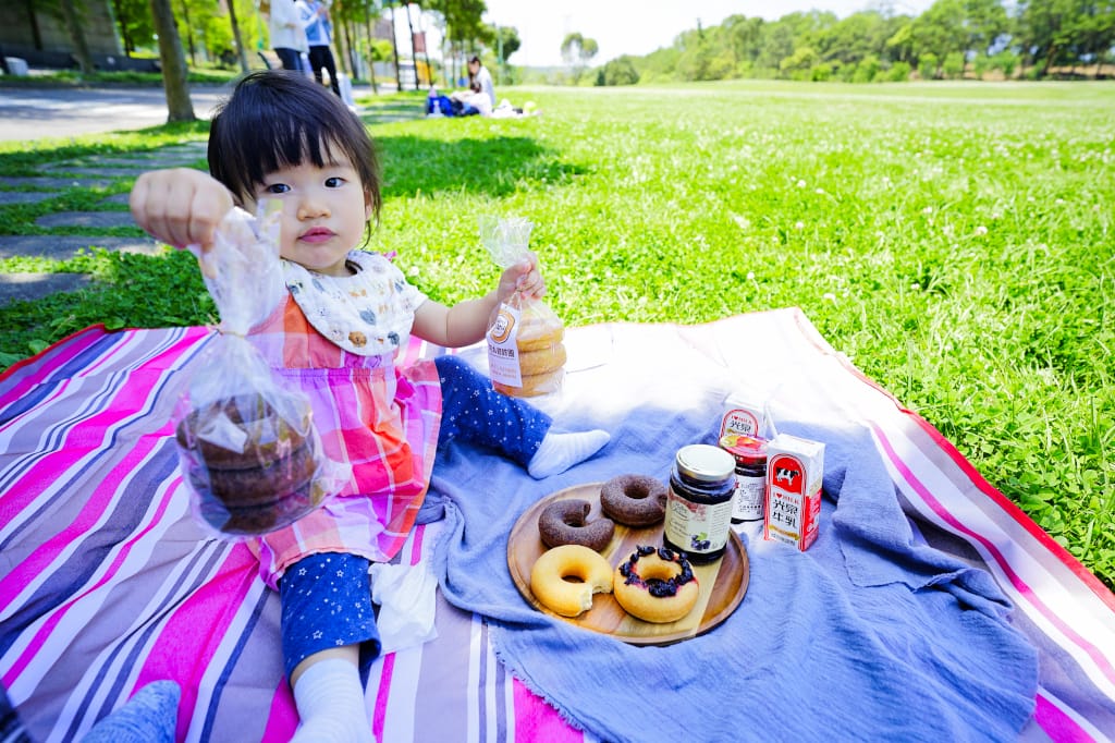 宅配甜點｜阿丸甜甜圈(無麩質甜甜圈) 露營、野餐必備之超好吃甜甜圈，冷凍宅配甜點推薦！ - 奇奇一起玩樂趣