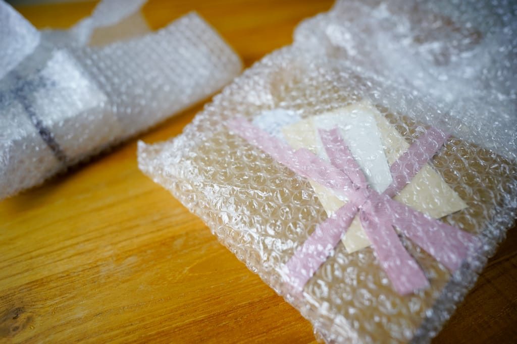 親子育兒｜2022最溫暖的母親節禮物推薦！印簿玩Ｘ幸福山丘母親節聯名 (自己動手做相片書-Mini精裝書親子相簿+木紋千層蛋糕)