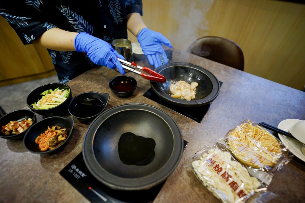 新竹食記|台灣狂潮 狂一鍋(竹北自強店)新竹宵夜火鍋推薦!火鍋迷必吃名店,經典台菜融入火鍋湯底,超有趣客家鹹湯圓鍋~ - 第14張圖 新竹食記|台灣狂潮 狂一鍋(竹北自強店)新竹宵夜火鍋推薦!火鍋迷必吃名店,經典台菜融入火鍋湯底,超有趣客家鹹湯圓鍋~