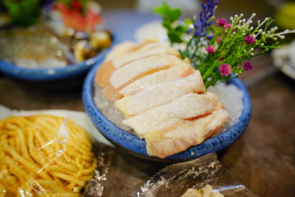 新竹食記|台灣狂潮 狂一鍋(竹北自強店)新竹宵夜火鍋推薦!火鍋迷必吃名店,經典台菜融入火鍋湯底,超有趣客家鹹湯圓鍋~ - 第30張圖 新竹食記|台灣狂潮 狂一鍋(竹北自強店)新竹宵夜火鍋推薦!火鍋迷必吃名店,經典台菜融入火鍋湯底,超有趣客家鹹湯圓鍋~