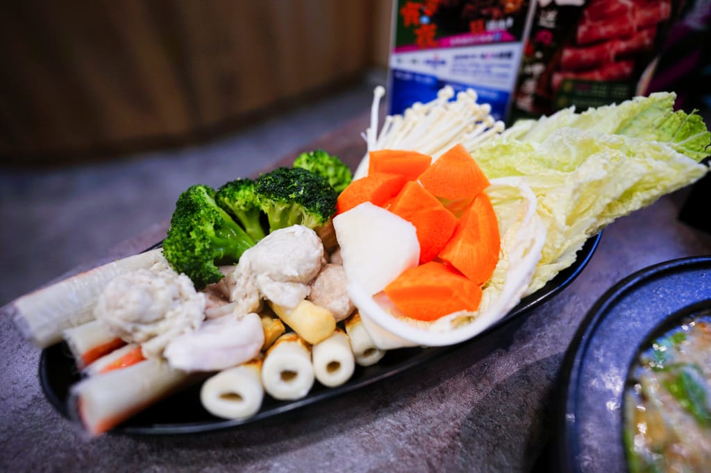 新竹食記|台灣狂潮 狂一鍋(竹北自強店)新竹宵夜火鍋推薦!火鍋迷必吃名店,經典台菜融入火鍋湯底,超有趣客家鹹湯圓鍋~ - 第24張圖 新竹食記|台灣狂潮 狂一鍋(竹北自強店)新竹宵夜火鍋推薦!火鍋迷必吃名店,經典台菜融入火鍋湯底,超有趣客家鹹湯圓鍋~