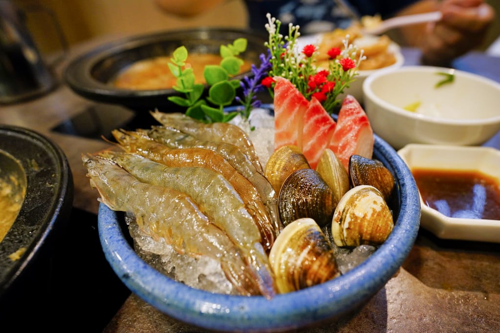新竹食記|台灣狂潮 狂一鍋(竹北自強店)新竹宵夜火鍋推薦!火鍋迷必吃名店,經典台菜融入火鍋湯底,超有趣客家鹹湯圓鍋~ - 第27張圖 新竹食記|台灣狂潮 狂一鍋(竹北自強店)新竹宵夜火鍋推薦!火鍋迷必吃名店,經典台菜融入火鍋湯底,超有趣客家鹹湯圓鍋~