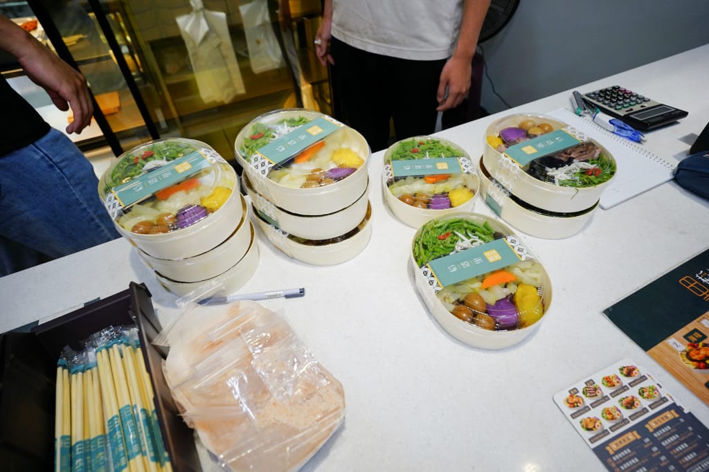 新北食記|新莊好吃便當推薦!稻這里輕食餐盒RICE HERE(輔大店) 新莊便當外帶、外送推薦! - 第5張圖 新北食記|新莊好吃便當推薦!稻這里輕食餐盒RICE HERE(輔大店) 新莊便當外帶、外送推薦!