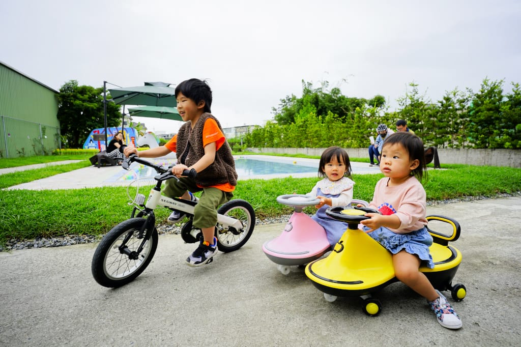 宜蘭民宿|冬山邸家親子民宿 宜蘭包棟民宿推薦!小朋友最愛的電動車、泳池~ - 第47張圖 宜蘭民宿|冬山邸家親子民宿 宜蘭包棟民宿推薦!小朋友最愛的電動車、泳池~