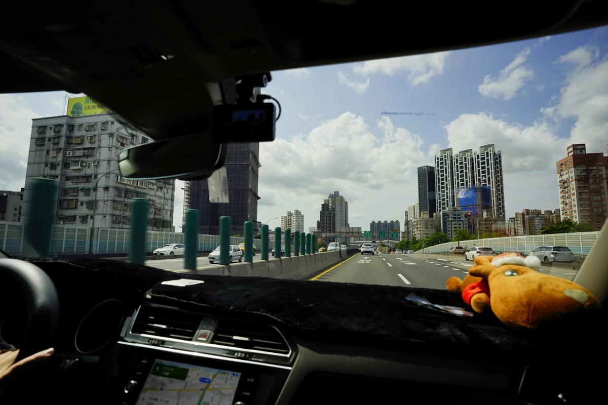 汽車隔熱紙｜新北汽車隔熱紙推薦！福斯Tiguan隔熱紙舊換新推薦！中和奕盛汽車隔熱紙－Deno丹龍菁英GH系列隔熱紙