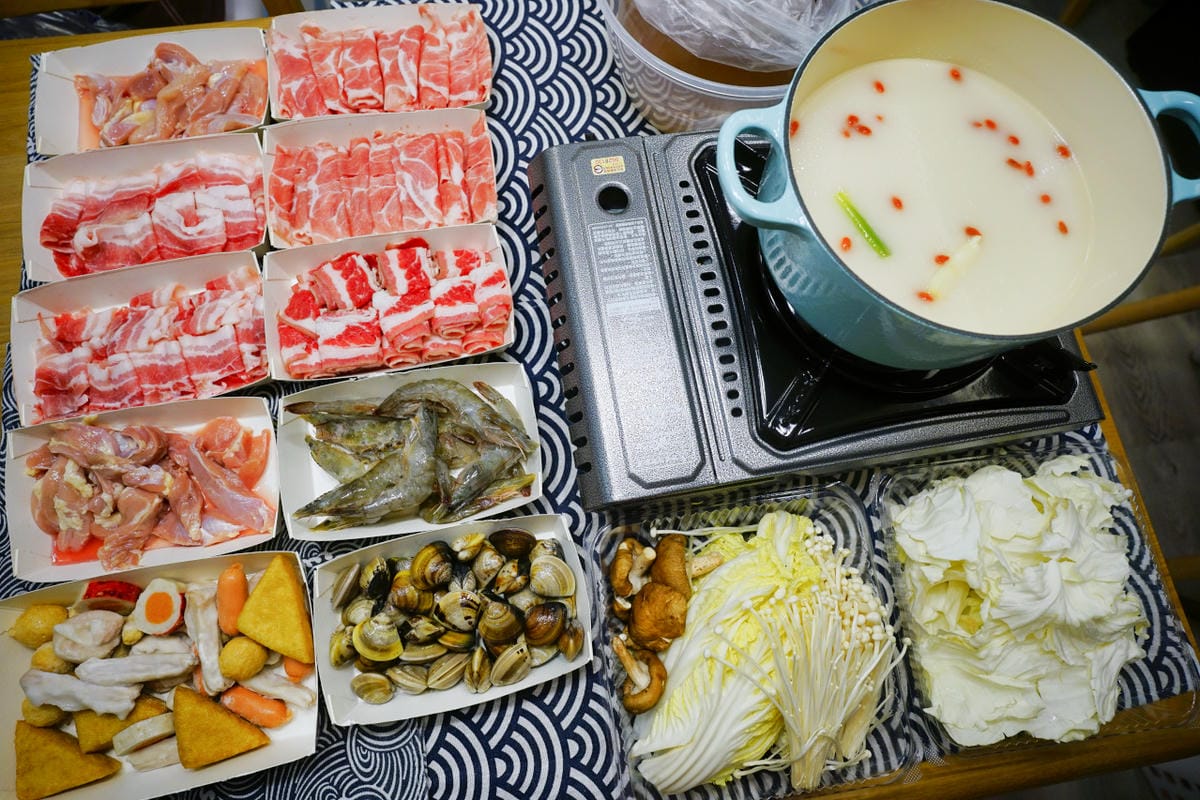 新北食記|火鍋第一品牌樂多多集團 肉多多火鍋外帶餐(三重正義店)低於49折,多3元多3件 火鍋外帶推薦! - 第2張圖 新北食記|火鍋第一品牌樂多多集團 肉多多火鍋外帶餐(三重正義店)低於49折,多3元多3件 火鍋外帶推薦!