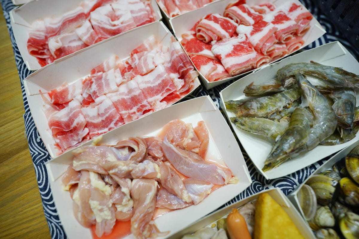 新北食記|火鍋第一品牌樂多多集團 肉多多火鍋外帶餐(三重正義店)低於49折,多3元多3件 火鍋外帶推薦! - 第20張圖 新北食記|火鍋第一品牌樂多多集團 肉多多火鍋外帶餐(三重正義店)低於49折,多3元多3件 火鍋外帶推薦!
