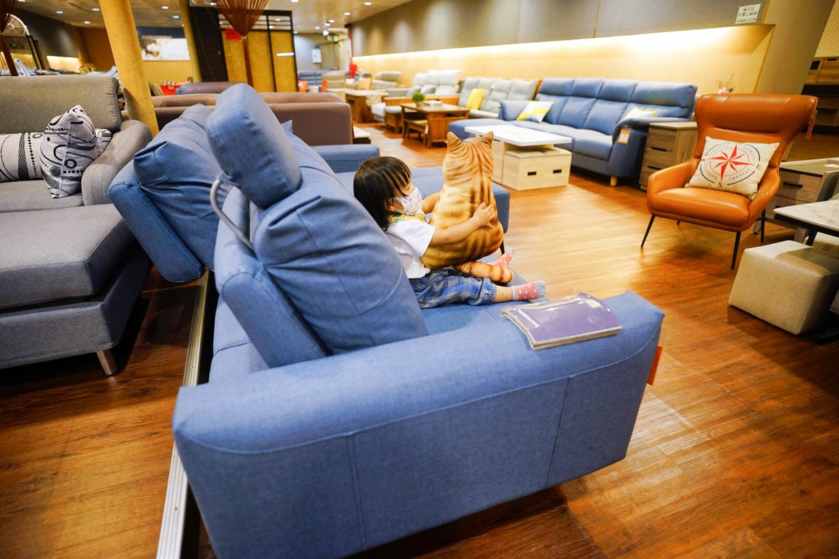 新北家具｜勝億傢俱（土城門市）北部家具零售批發推薦！沙發、床墊、衣櫃各種家具一次購足~