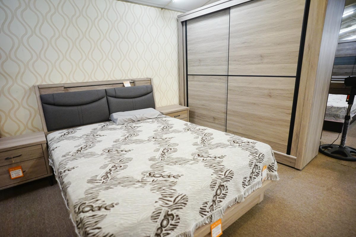 新北家具｜勝億傢俱（土城門市）北部家具零售批發推薦！沙發、床墊、衣櫃各種家具一次購足~