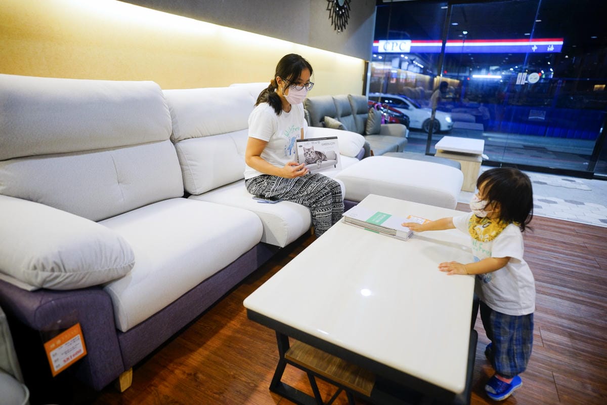 新北家具｜勝億傢俱（土城門市）北部家具零售批發推薦！沙發、床墊、衣櫃各種家具一次購足~