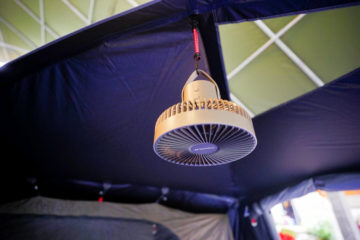 露營用品|露營用電風扇推薦!SANSUI山水 充電式露營風扇(SHF-W55) 掛立兩用USB風扇 LED照明+遠程遙控+超大電量 - 第12張圖 露營用品|露營用電風扇推薦!SANSUI山水 充電式露營風扇(SHF-W55) 掛立兩用USB風扇 LED照明+遠程遙控+超大電量