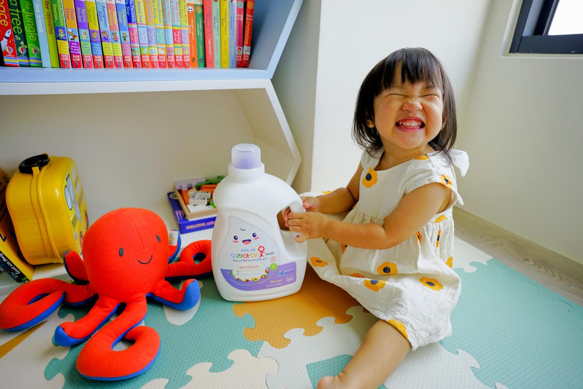 親子育兒｜寶寶用純水濕紙巾推薦！超厚超好用~ 安琪兒婦嬰百貨商品-韓國AGA 純白厚濕巾、天然抗菌洗衣精