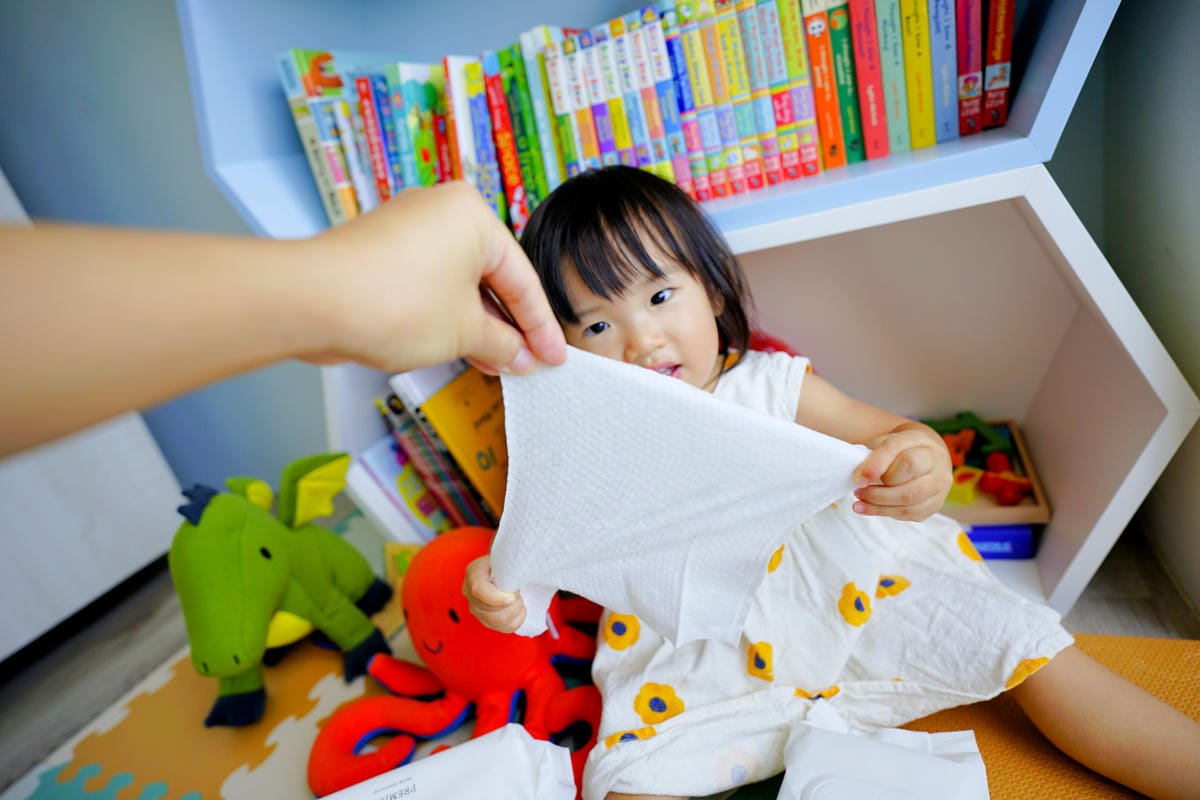 親子育兒｜寶寶用純水濕紙巾推薦！超厚超好用~ 安琪兒婦嬰百貨商品-韓國AGA 純白厚濕巾、天然抗菌洗衣精