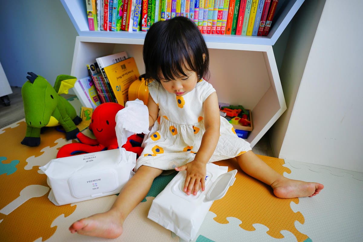 親子育兒｜寶寶用純水濕紙巾推薦！超厚超好用~ 安琪兒婦嬰百貨商品-韓國AGA 純白厚濕巾、天然抗菌洗衣精