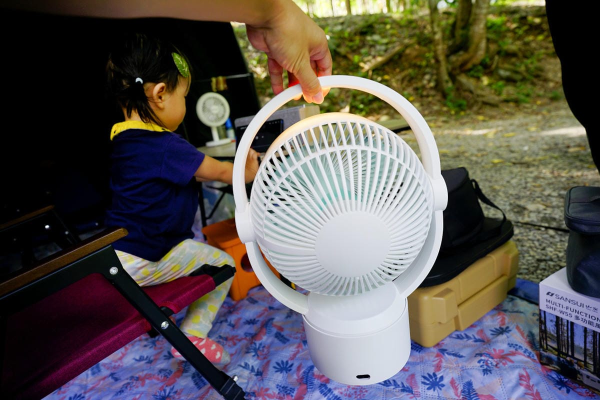 露營用品｜露營用無線充電式風扇推薦！SANSUI山水 攜帶型電扇（SDF-0915／SHF-M72） 夏天露營必備LED驅蚊照明DC風扇！