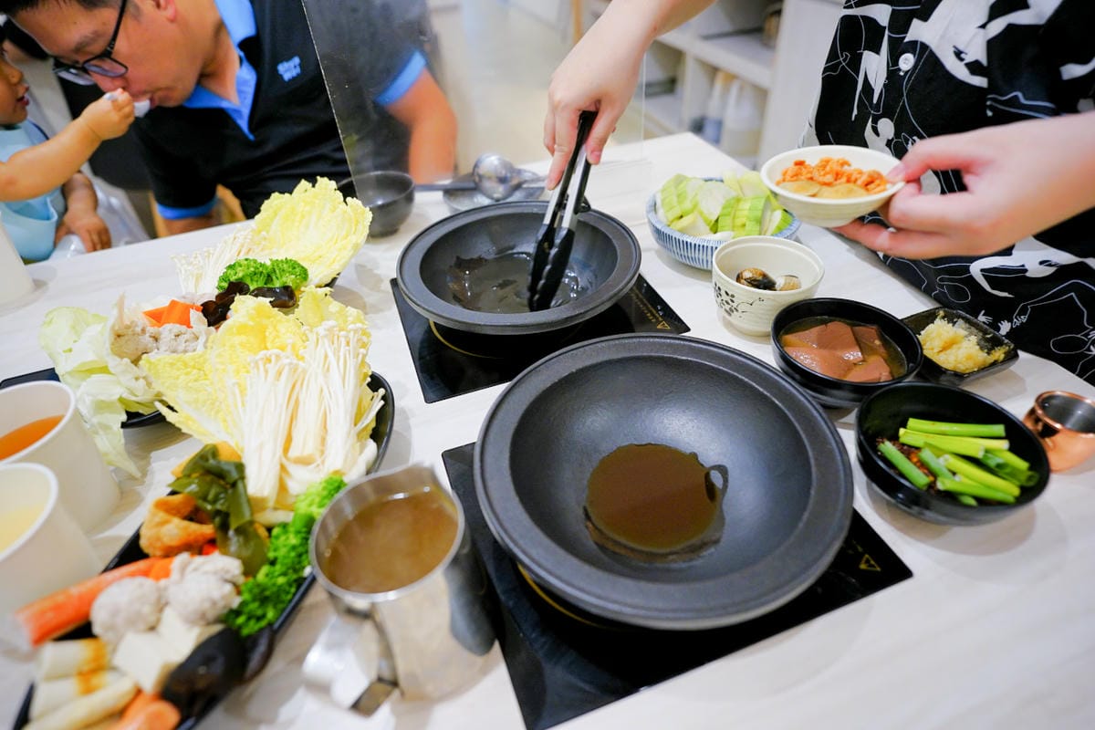 桃園食記|中壢火鍋推薦!全台最大火鍋集團排隊宵夜名店 狂一鍋來中壢插旗囉!中原消夜好選擇~ - 第18張圖 桃園食記|中壢火鍋推薦!全台最大火鍋集團排隊宵夜名店 狂一鍋來中壢插旗囉!中原消夜好選擇~