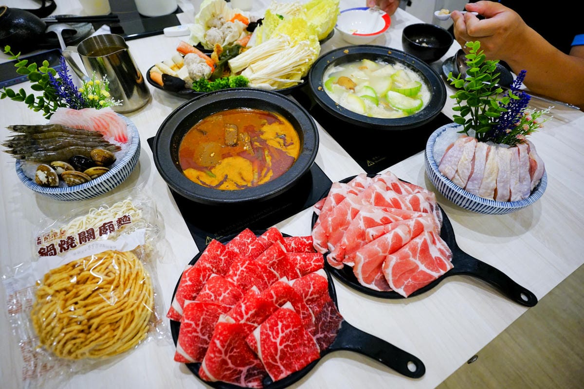 桃園食記|中壢火鍋推薦!全台最大火鍋集團排隊宵夜名店 狂一鍋來中壢插旗囉!中原消夜好選擇~ - 第31張圖 桃園食記|中壢火鍋推薦!全台最大火鍋集團排隊宵夜名店 狂一鍋來中壢插旗囉!中原消夜好選擇~