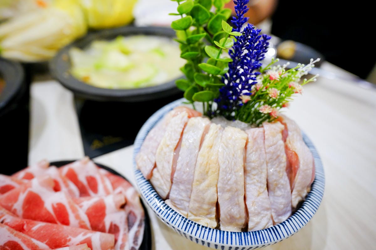 桃園食記|中壢火鍋推薦!全台最大火鍋集團排隊宵夜名店 狂一鍋來中壢插旗囉!中原消夜好選擇~ - 第45張圖 桃園食記|中壢火鍋推薦!全台最大火鍋集團排隊宵夜名店 狂一鍋來中壢插旗囉!中原消夜好選擇~