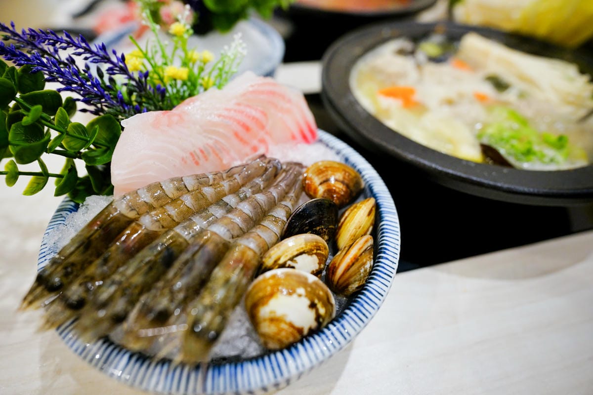 桃園食記|中壢火鍋推薦!全台最大火鍋集團排隊宵夜名店 狂一鍋來中壢插旗囉!中原消夜好選擇~ - 第35張圖 桃園食記|中壢火鍋推薦!全台最大火鍋集團排隊宵夜名店 狂一鍋來中壢插旗囉!中原消夜好選擇~