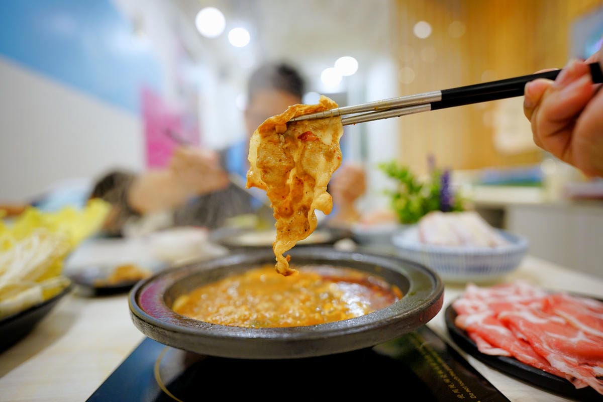桃園食記|中壢火鍋推薦!全台最大火鍋集團排隊宵夜名店 狂一鍋來中壢插旗囉!中原消夜好選擇~ - 第44張圖 桃園食記|中壢火鍋推薦!全台最大火鍋集團排隊宵夜名店 狂一鍋來中壢插旗囉!中原消夜好選擇~