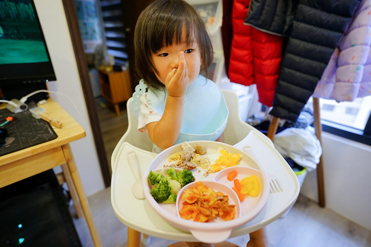 料理|減醣料理推薦!麥斯盒子 減醣漢堡排 舒肥雞胸肉吃膩了,那就來份高蛋白漢堡排吧~ - 第11張圖 料理|減醣料理推薦!麥斯盒子 減醣漢堡排 舒肥雞胸肉吃膩了,那就來份高蛋白漢堡排吧~