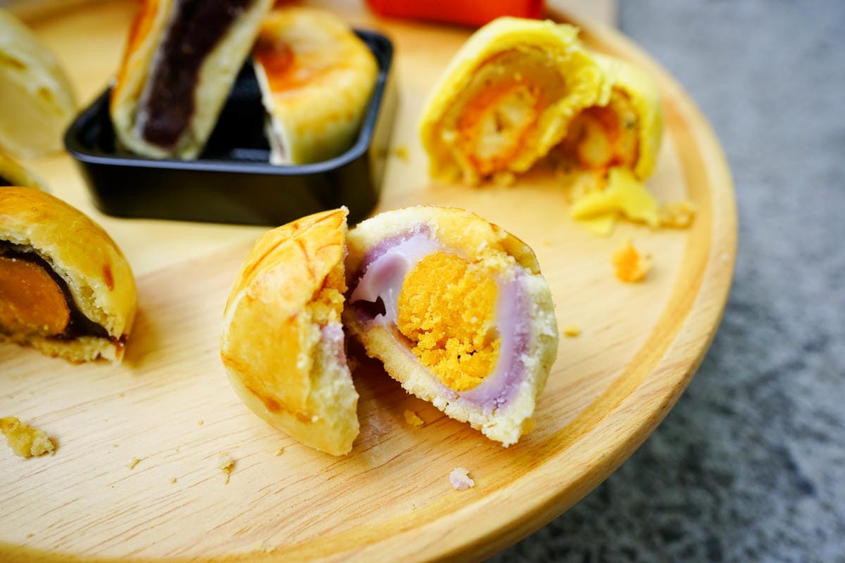 伴手禮|2022中秋節送禮推薦!禮坊Rivon 悅圓11入禮盒 經典酥皮月餅禮盒,中秋禮盒推薦! - 第13張圖 伴手禮|2022中秋節送禮推薦!禮坊Rivon 悅圓11入禮盒 經典酥皮月餅禮盒,中秋禮盒推薦!