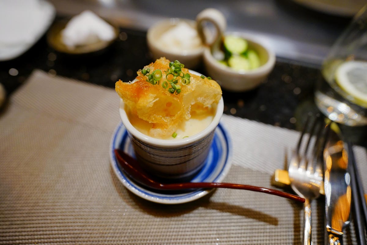 桃園食記｜中壢吾七鐵板燒 頂級日式無菜單鐵板料理，坐著做最新力作！慶生、紀念日大餐推薦餐廳~