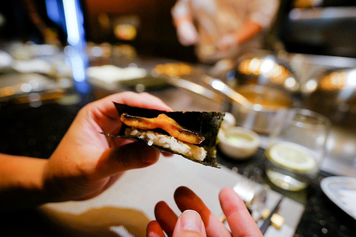 桃園食記｜中壢吾七鐵板燒 頂級日式無菜單鐵板料理，坐著做最新力作！慶生、紀念日大餐推薦餐廳~