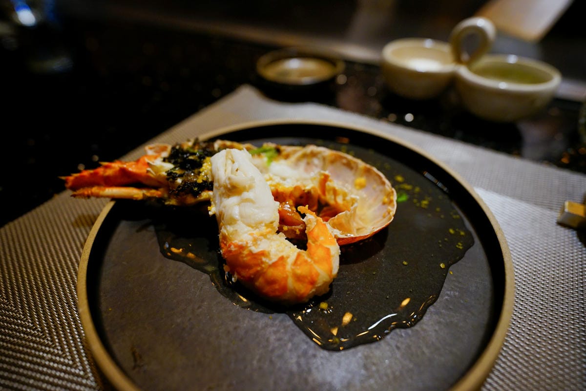 桃園食記｜中壢吾七鐵板燒 頂級日式無菜單鐵板料理，坐著做最新力作！慶生、紀念日大餐推薦餐廳~