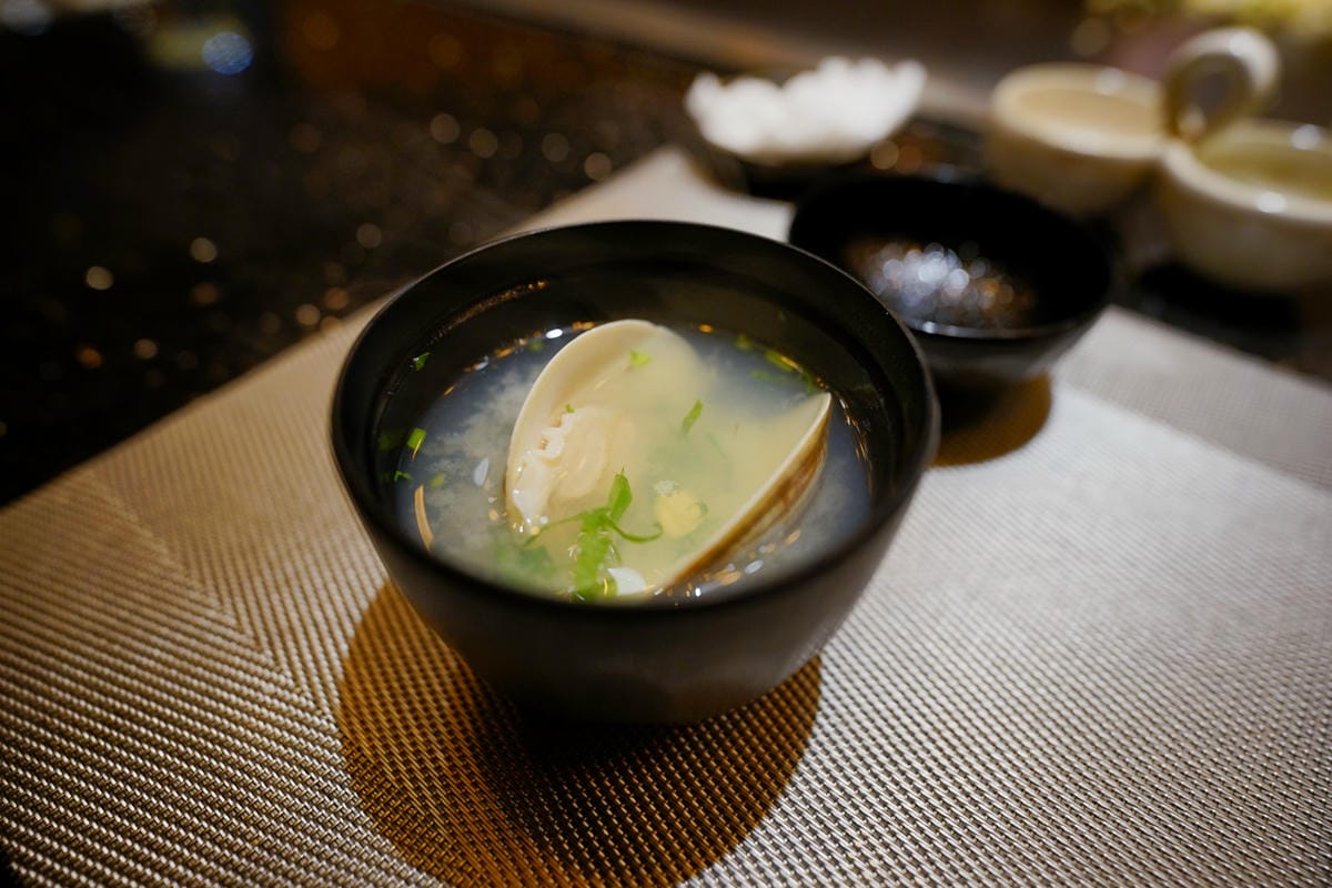 桃園食記｜中壢吾七鐵板燒 頂級日式無菜單鐵板料理，坐著做最新力作！慶生、紀念日大餐推薦餐廳~