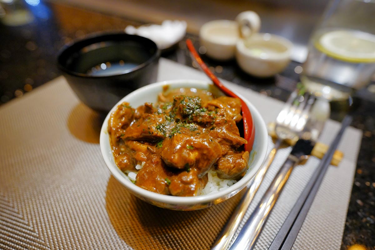 桃園食記｜中壢吾七鐵板燒 頂級日式無菜單鐵板料理，坐著做最新力作！慶生、紀念日大餐推薦餐廳~