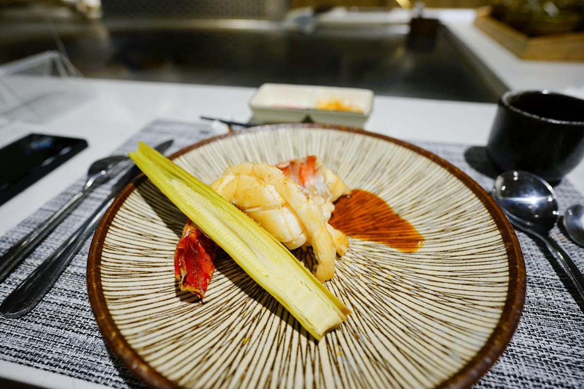 新北食記｜林口約會餐廳、慶生推薦！肉多多火鍋新品牌 明水然・樂（林口昕境店） 日本A5和牛、活龍蝦三吃 林口無菜單料理日式鐵板燒推薦！