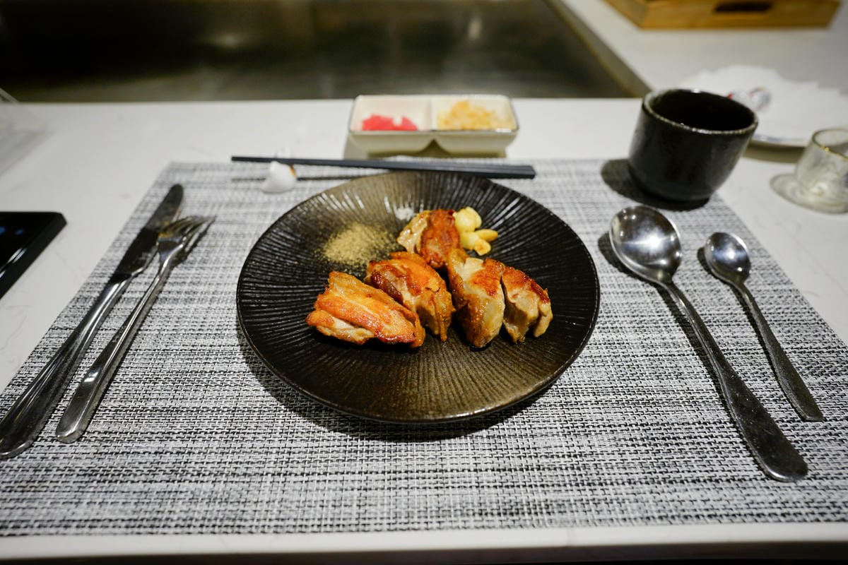 新北食記｜林口約會餐廳、慶生推薦！肉多多火鍋新品牌 明水然・樂（林口昕境店） 日本A5和牛、活龍蝦三吃 林口無菜單料理日式鐵板燒推薦！