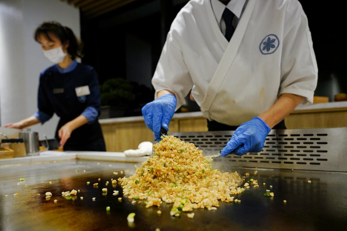 新北食記｜林口約會餐廳、慶生推薦！肉多多火鍋新品牌 明水然・樂（林口昕境店） 日本A5和牛、活龍蝦三吃 林口無菜單料理日式鐵板燒推薦！