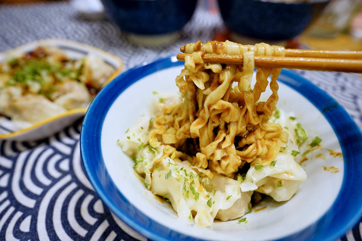 料理｜潘太優慕x煮廚 史丹利 鮮肉抄手 阿成鵝肉聯名雙醬抄手、麻醬抄手、花椒紅油抄手 在家也能輕鬆享用餛飩麵！