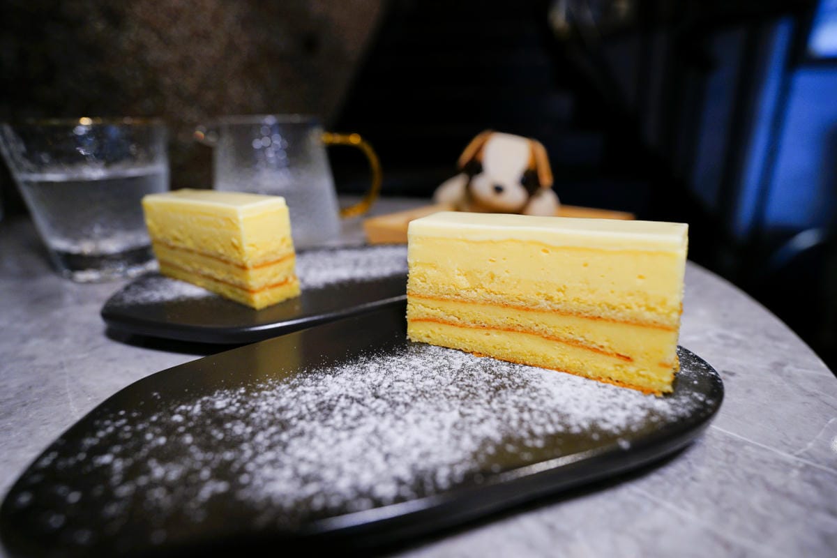 桃園食記｜桃園中路甜點 韶光如川法式甜點 預約制主題故事甜點 桃園中路特區新開幕甜點店！