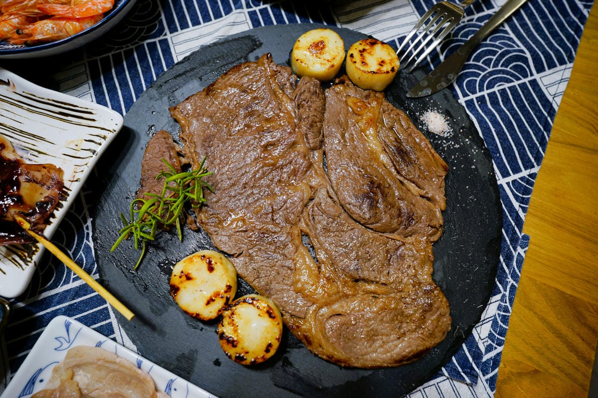 料理|就是愛海鮮 2022中秋烤肉組合推薦!海鮮市集 露營烤肉食材冷凍宅配推薦! - 第13張圖 料理|就是愛海鮮 2022中秋烤肉組合推薦!海鮮市集 露營烤肉食材冷凍宅配推薦!