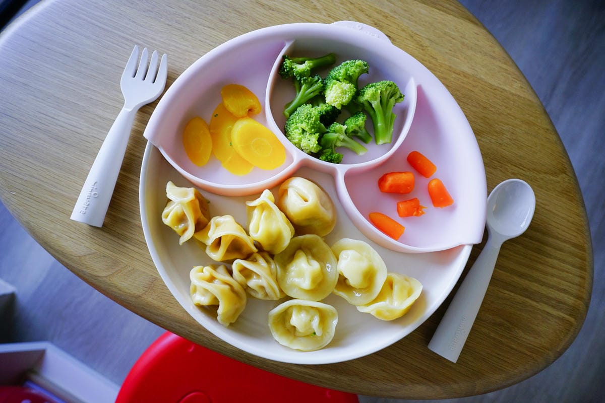 親子育兒|嬰兒送禮推薦!Miniware純天然兒童學習餐具 夢幻馬卡龍,寶寶第一次使用就上手!彌月、周歲禮物耐用推薦! - 第14張圖 親子育兒|嬰兒送禮推薦!Miniware純天然兒童學習餐具 夢幻馬卡龍,寶寶第一次使用就上手!彌月、周歲禮物耐用推薦!