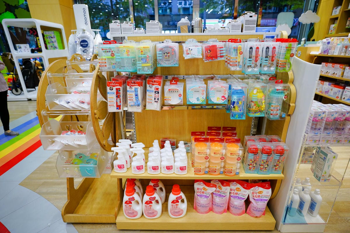 親子育兒｜台北 Baby City娃娃城內湖旗艦店 嬰兒用品、汽座推車、益智玩具購買推薦！