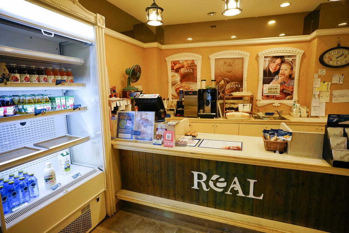 桃園食記｜REAL 真‧烘焙坊（桃園永安店） 桃園麵包店推薦！